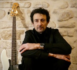 Ce jeudi 5 mars, "Point d'Orgue" vous raconte en musique "La Petite Naples" et l'"Opération Sultan", concert qui aura lieu Salle Gaveau, le vendredi 13 mars 2026 à 20h30
Les guitaristes Roberta Roman et Alberto Vingiano, sont à mon micro !
13h, 100.7, frequenceprotestante.com