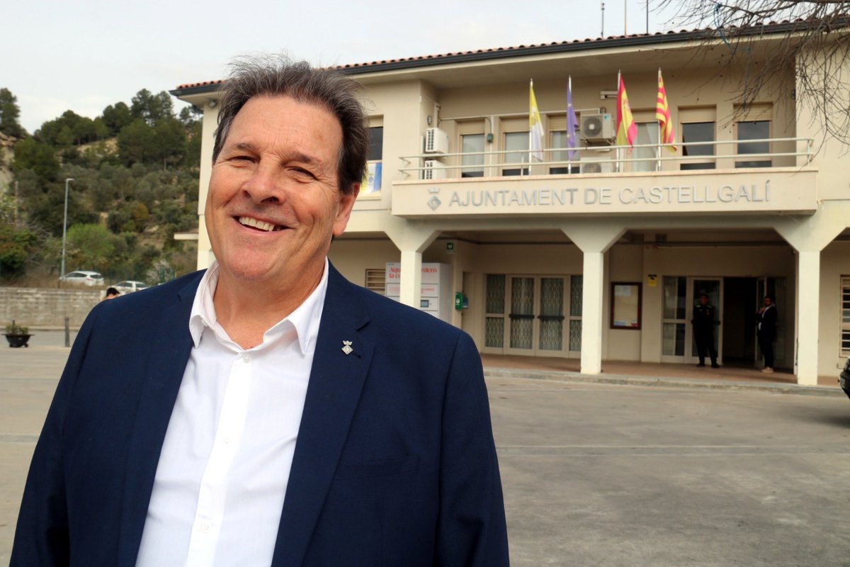 Cristòfol Gimeno deixarà l’alcaldia de Castellgalí a l’abril després de 27 anys. És l’alcalde del Bages que porta més temps. No ha anunciat qui serà el relleu. El càrrec de diputat (PSC) el mantindrà.