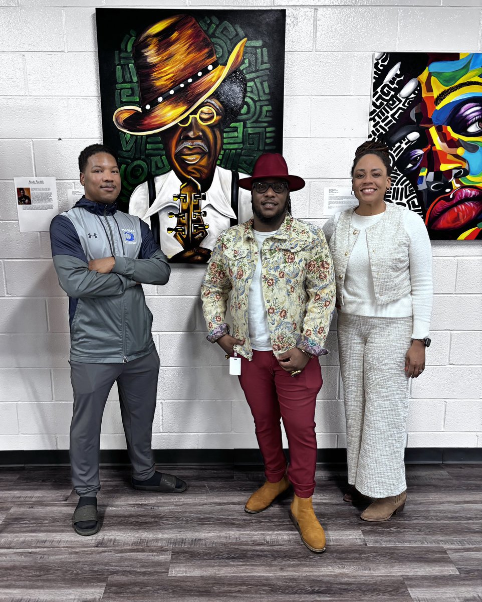 Carver Road Middle tweet media