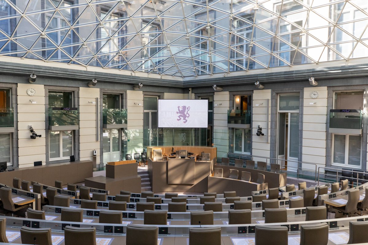 Vlaams Parlement tweet media