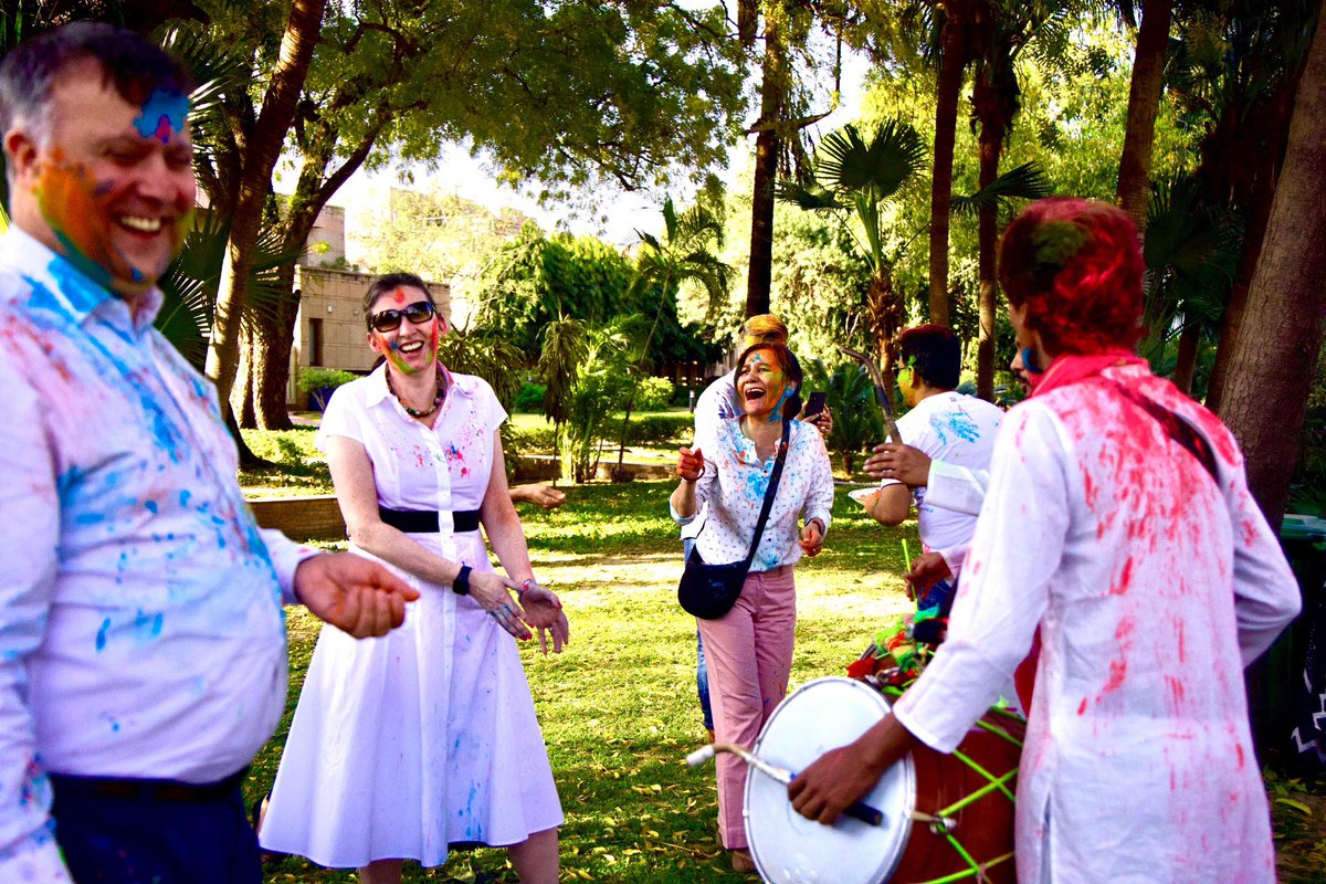 Lindy Cameron tweet media