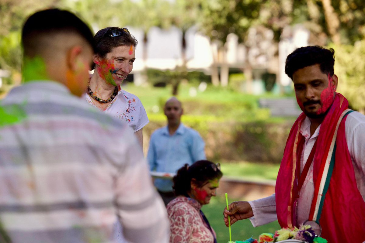 Lindy Cameron tweet media