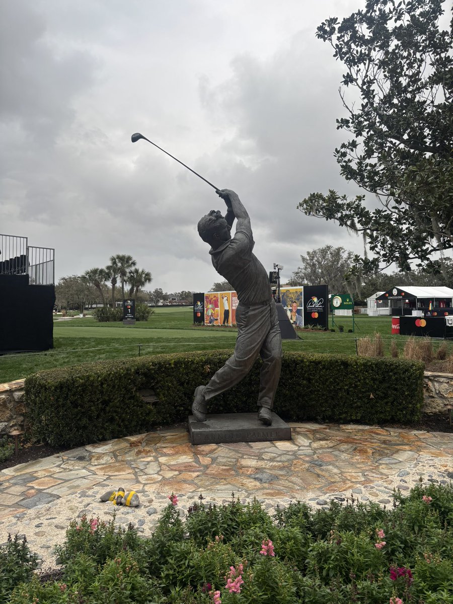 Phil Long tweet media