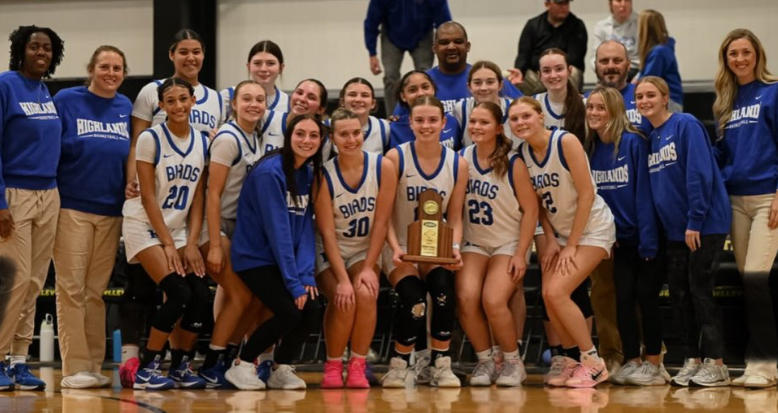 HighlandsGirlsBBall tweet media