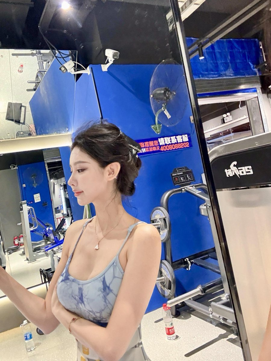 一只黑鹿🦌 tweet media
