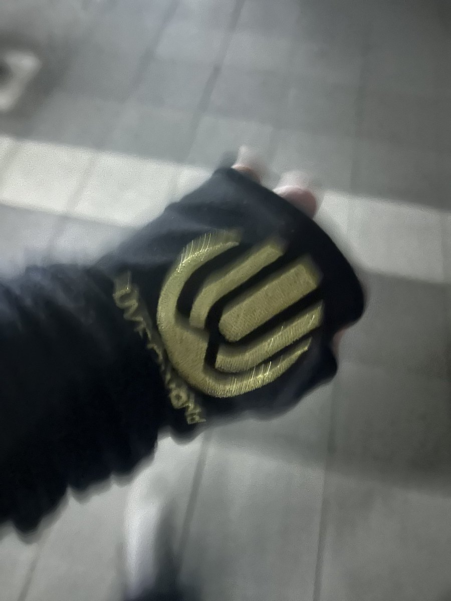 ykr__rock69's tweet photo. 2026.03.04
UVERworld 「 ZERO LAG TOUR 」
・
・
今年初UVER安定に楽しかった🫶
まさかのLump Of Affection聴けて
嬉しすぎた･･･ https://t.co/dsHVcZR7WZ