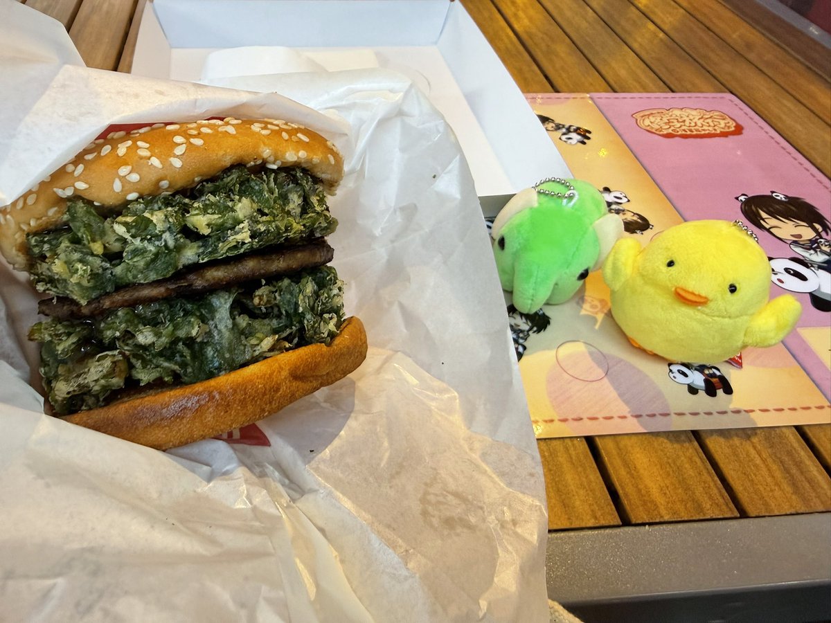 しずく tweet media