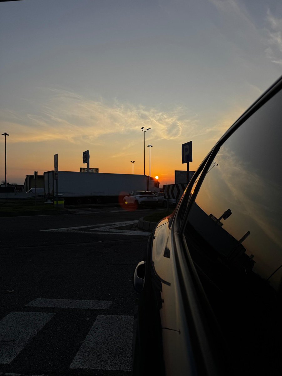 MT official tweet media