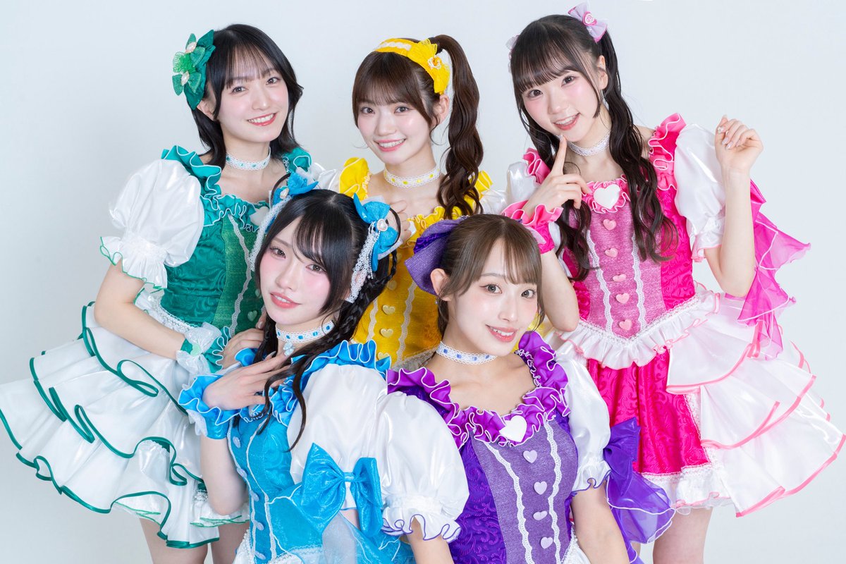 gigalove_upbeat's tweet photo. ⚡️2026年 新ビジュアル公開⚡️

🧡┈┈┈┈┈┈┈┈┈┈┈┈┈🧡

💜真知田 彩夢(@gigalabi_ayame )
🩷斎藤 結愛(@gigalabi_yua )
💛水野 七葉(@gigalabi_nanaha )
💚小牟礼 愛子(@gigalabi_aiko )
💙星 こと （@gigalabi_koto ）

🧡┈┈┈┈┈┈┈┈┈┈┈┈┈🧡

#ギガラビ   #真知田彩夢 #斎藤結愛 #水野七葉 #小牟礼愛子 #星こと