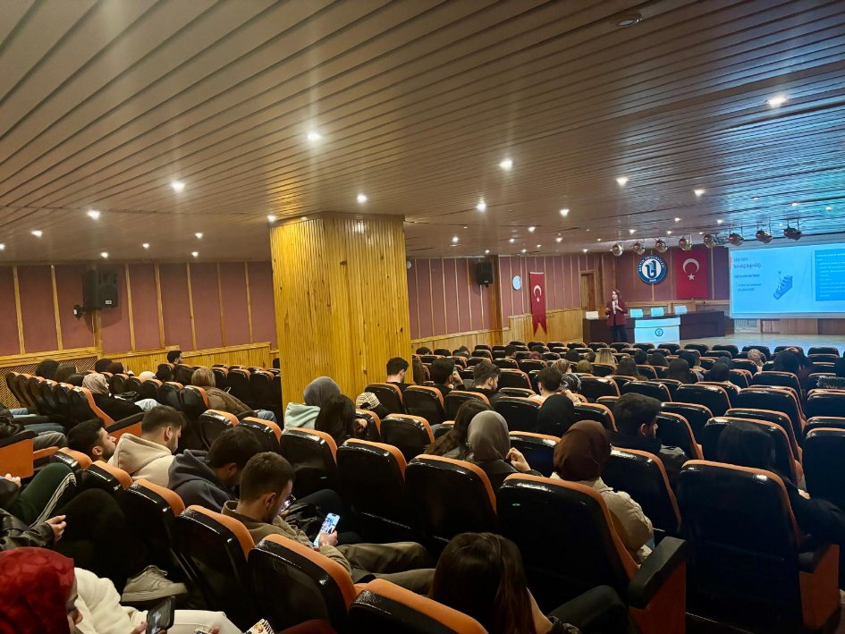 bartinsbfhem's tweet photo. Bartın Üniversitesi Sağlık Bilimleri Fakültesi Psikiyatri Hemşireliği Anabilim Dalı katkılarıyla 1-7 Mart Yeşilay Haftası kapsamında teknoloji bağımlılığına yönelik farkındalık etkinliği düzenlendi.

@profdraakkaya
@basselcuk86 https://t.co/LeVhFOPpmP
