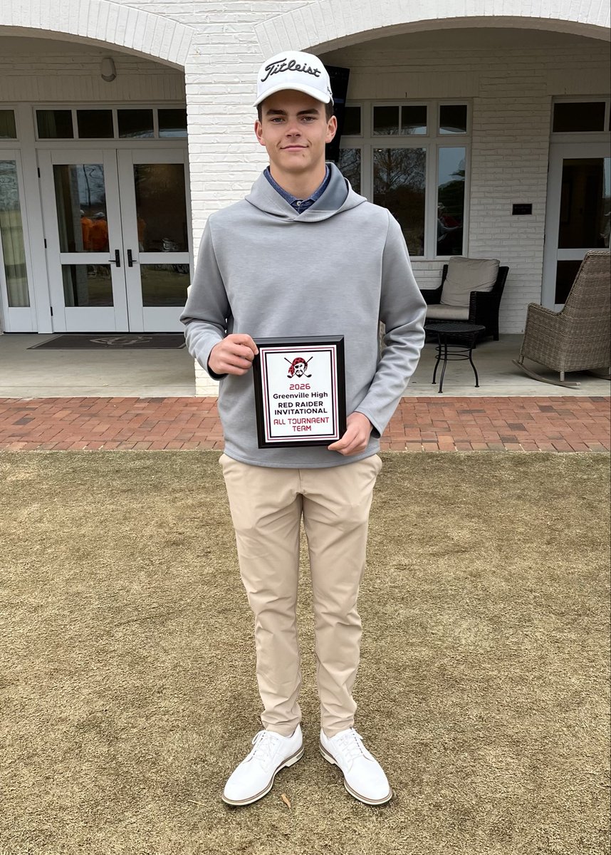 Henri_Gauvey4's tweet photo. Good Start To the Season for JL Mann Golf. First High-School Tournament, I received All Tournament Team and Capped Things off with An Eagle to Finish the Round, and Post a 72(+1). More to Come! https://t.co/YfQ4NcM8gU