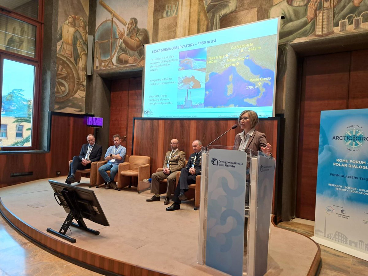 CNRDTA's tweet photo. 🔴 Live from @_Arctic_Circle #RomeForum
Session “Climate Research in Extreme Environments”, organized by @CNRDTA, moderated by Francesco Petracchini. Stefania Gilardoni @cnrisp presents “Testa Grigia Observatory”
Jacopo Gabrieli @cnrisp introduces “Ice Memory”
#DTACryo
#CNRIGG https://t.co/zL2BPHc2FA