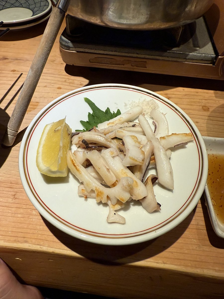 heizopurotein's tweet photo. 九州旅行〜本場の博多もつ鍋2時間並んでやっと食べれた🙂二郎以外でこんなに並んだの初めて https://t.co/N6LlJwmYdt
