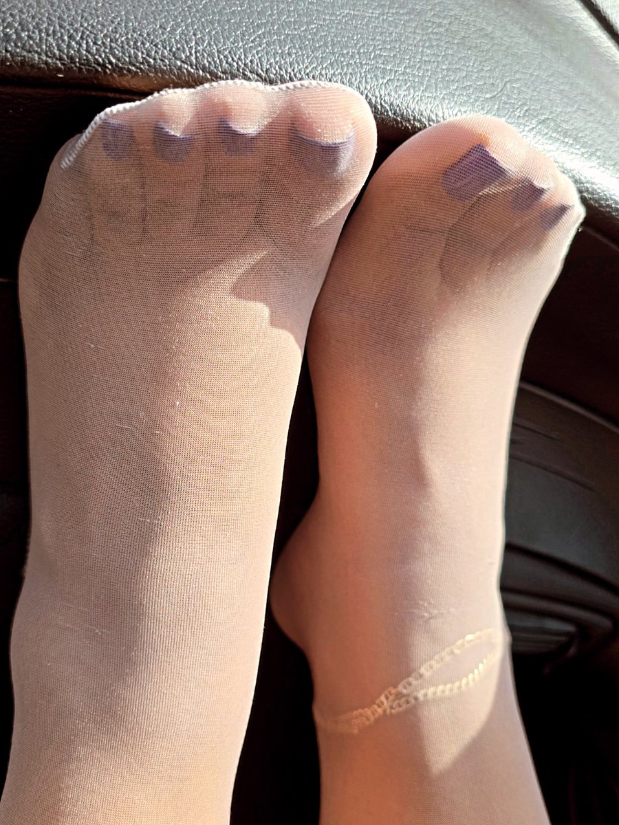 Indian nylons tweet media