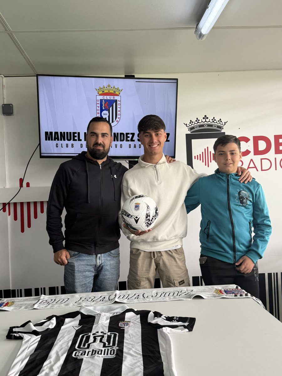 La Academia CD Badajoz tweet media