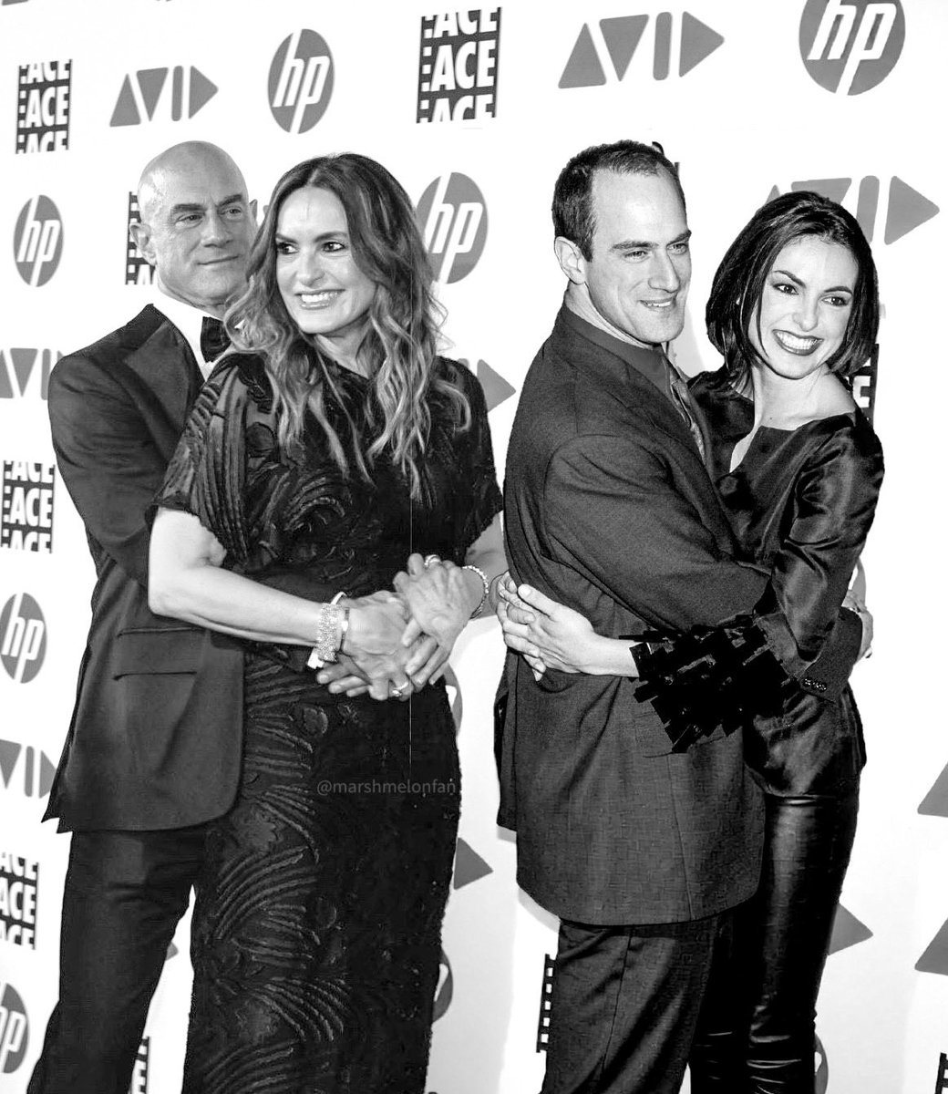 meloni_hargitay's tweet photo. Dear @Chris_Meloni , 26 years apartโฆ and the connection is still the same.
I made this edit because some partnerships are simply timeless.๐ฅฐ
Thank you for giving fans a friendship that feels so real. I love you โค๏ธ Mishka from Prague ๐นPS: Hopefully you like this๐ฅน ๐ซถ
#Marshmelon #Chriska #Bensler
#MariskaHargitay #ChristopherMeloni #SVU #EO #OliviaBenson #ElliotStabler