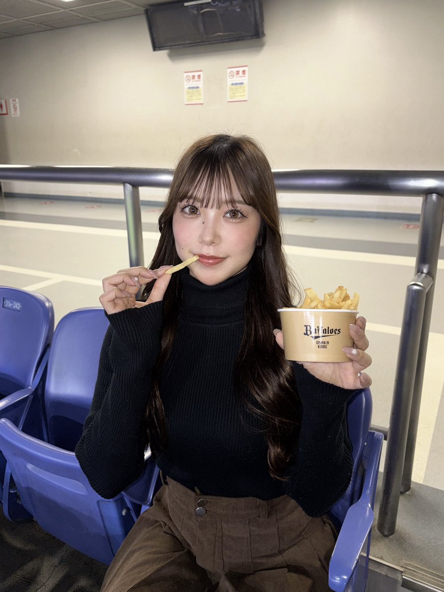 NUI_362's tweet photo. おりほーーー🐮✨現地でした⚾️

#BsGravity #BsGirls #Bs2025 https://t.co/ckAn2q6i9f