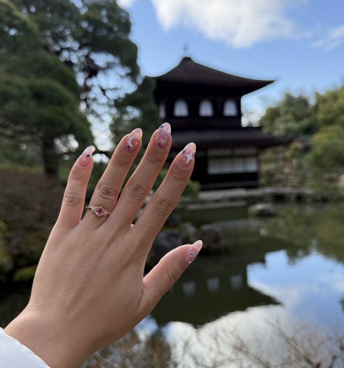 エミ. 🎀 tweet media