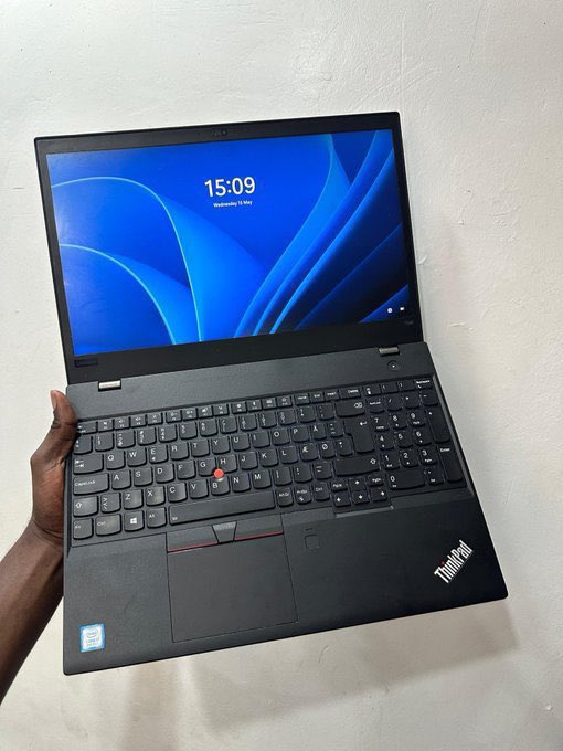 Val Gadgets tweet media