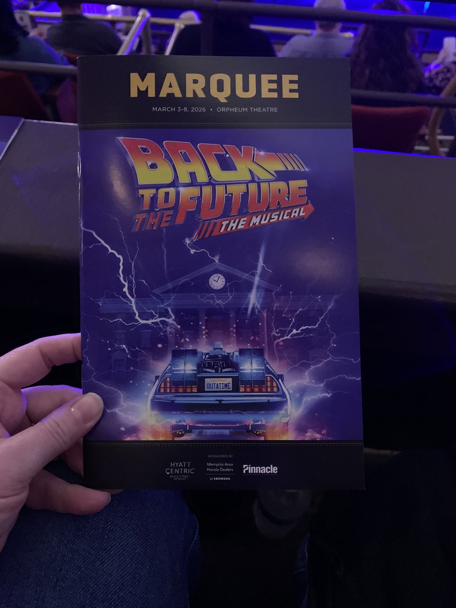 Lauren W. tweet media