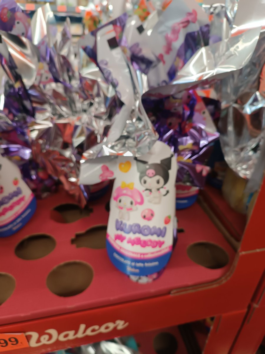VeryEdeaLight93's tweet image. Look what I found at the supermarket!!! 😱😱 #EasterEggs #Chocolate #surprise #AnimalCrossing #Sanrio #Kuromi #MyMelody 🥺