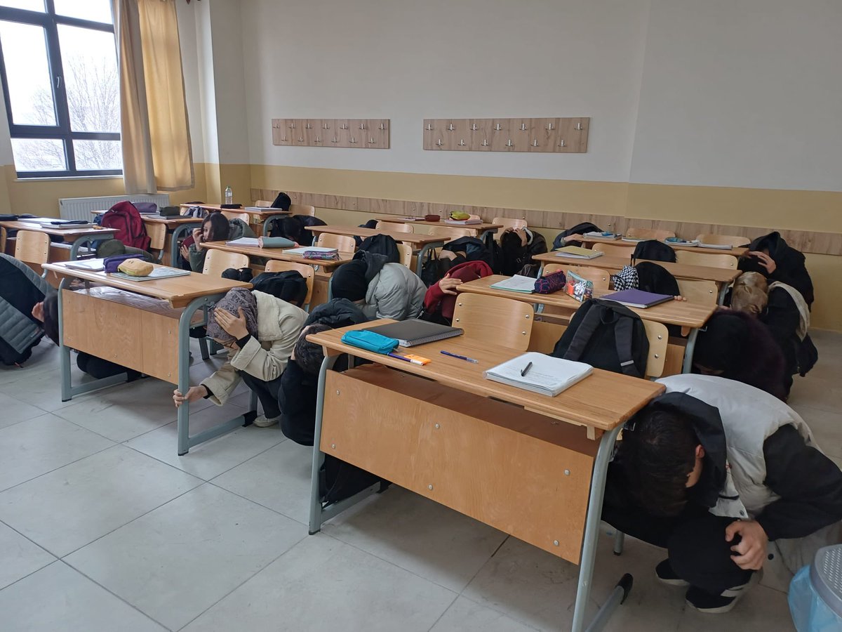 bingolyunusemreanadolulisesi tweet media