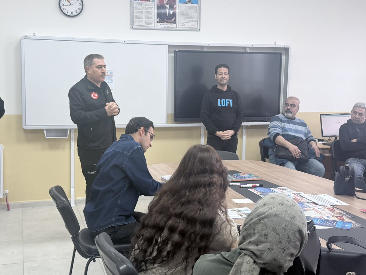 bingolyunusemreanadolulisesi tweet media