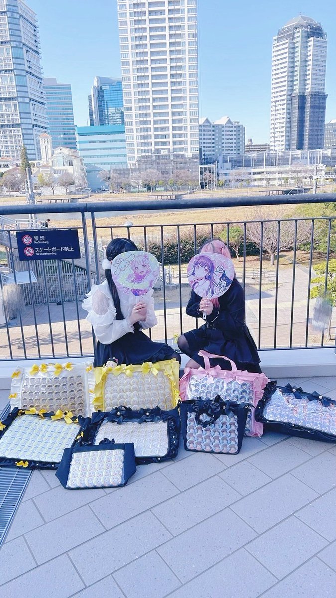 s2___miko's tweet photo. ✧ 𝑩𝒂𝒏𝑮 𝑫𝒓𝒆𝒂𝒎!𝟭𝟬𝒕𝒉 𝑨𝒏𝒏𝒊𝒗𝒆𝒓𝒔𝒂𝒓𝒚 
𝑳𝑰𝑽𝑬  𝑰𝒏 𝒕𝒉𝒆 𝒏𝒂𝒎𝒆 𝒐𝒇 𝑩𝒂𝒏𝑮 𝑫𝒓𝒆𝒂𝒎! ✧

 たくさんのキラキラドキドキをありがとう💖

#バンドリ10周年ライブ 
#バンドリの日 #バンドリ https://t.co/4cTGeG4F5m
