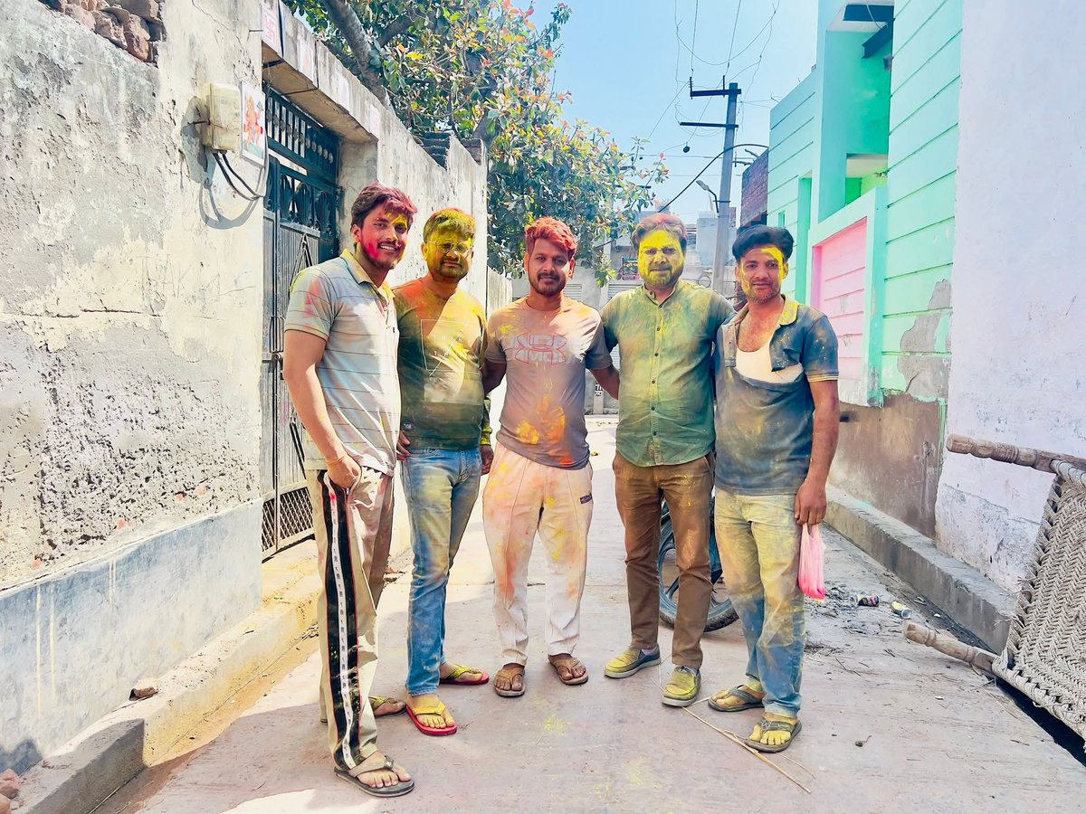 RohitBJP4UP's tweet photo. #HappyHoli https://t.co/wDYGR681Kc