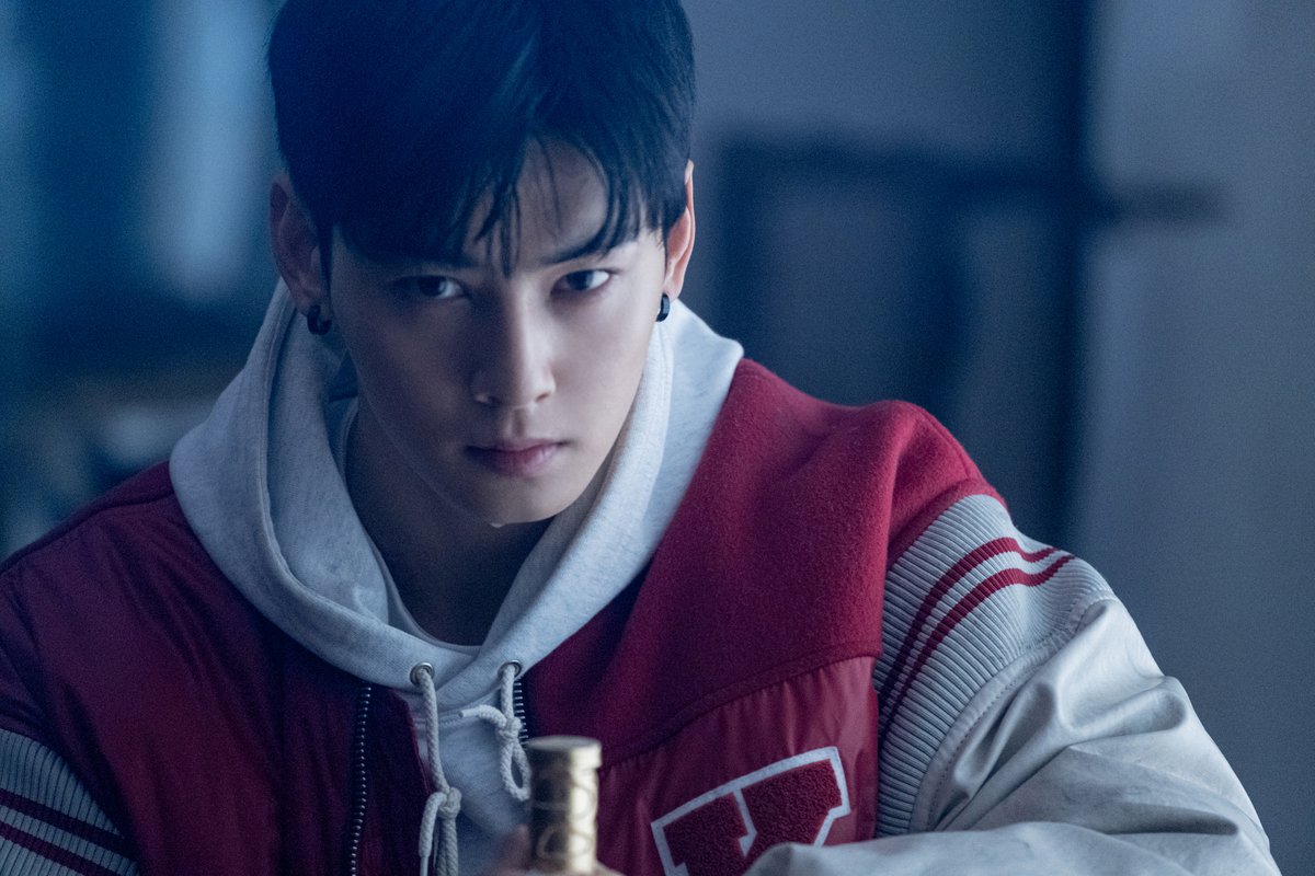 berryeunu's tweet photo. As we near the end of the pre-assessment review, the sudden spike in defamatory articles isn't a coincidence. It's a pressure tactic. The media and institutions know that a celebrity's biggest asset is their public image so they weaponize it. They are trying to exhaust Eunwoo into yielding and paying the penalty just to make the defamation stop.

They are attacking him so harshly because they are afraid of the precedent he is about to set. For years, the easiest way to control celebrities has been through the threat of scrutiny and ruined reputations. By fighting back, Eunwoo is showing that public figures have a right to due process. If he wins, he ruins their playbook and becomes a catalyst for other celebrities to finally stand up to media intimidation

#차은우 #ChaEunwoo