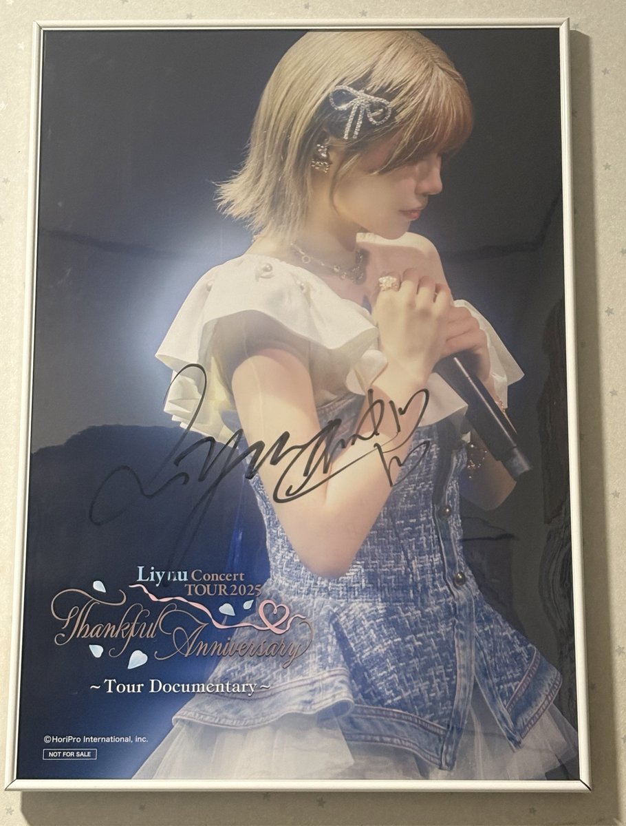 リミスタからドキュメンタリーとポスター届いた☺️ りーちゃんサイン