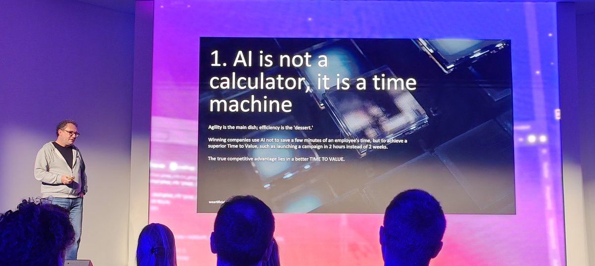 NewsNeus's tweet photo. Al @MWC pots trobar de tot: conferències excelente @aleixvalls, #Startapps solidàries #SignLanguage, Agents semàntics per #segureta, i màgics amb #Tarot!... #MWC2026 #4YFN26 #AI #IA @RayGallon @art_educ @angelscadenab @Soriano_Angels @3CatInfo https://t.co/Ryb2PQbrjb