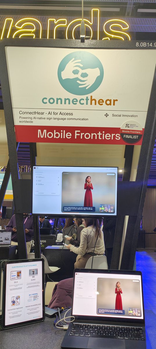 NewsNeus's tweet photo. Al @MWC pots trobar de tot: conferències excelente @aleixvalls, #Startapps solidàries #SignLanguage, Agents semàntics per #segureta, i màgics amb #Tarot!... #MWC2026 #4YFN26 #AI #IA @RayGallon @art_educ @angelscadenab @Soriano_Angels @3CatInfo https://t.co/Ryb2PQbrjb