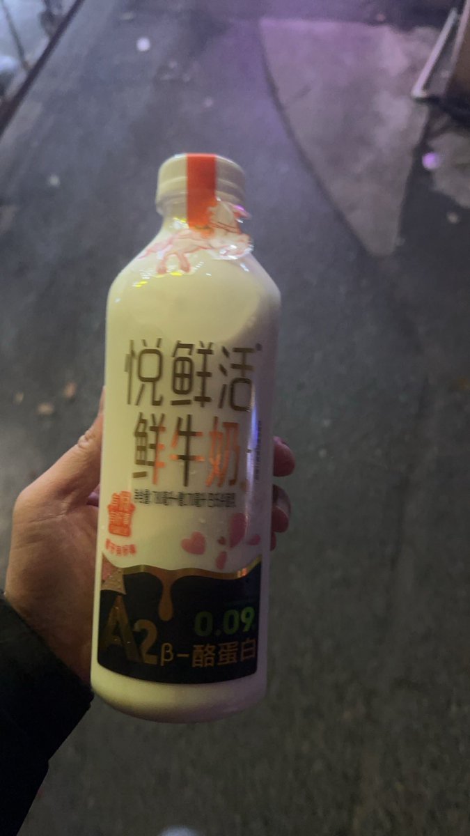 Biliblue2's tweet photo. 今天你对我很不耐烦
我还是很爱你
我在努力努力 https://t.co/SODm9jKRJ4