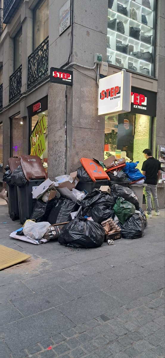 <a href="/seguragc/">Carlos Segura</a> Madrid lleno de mierda