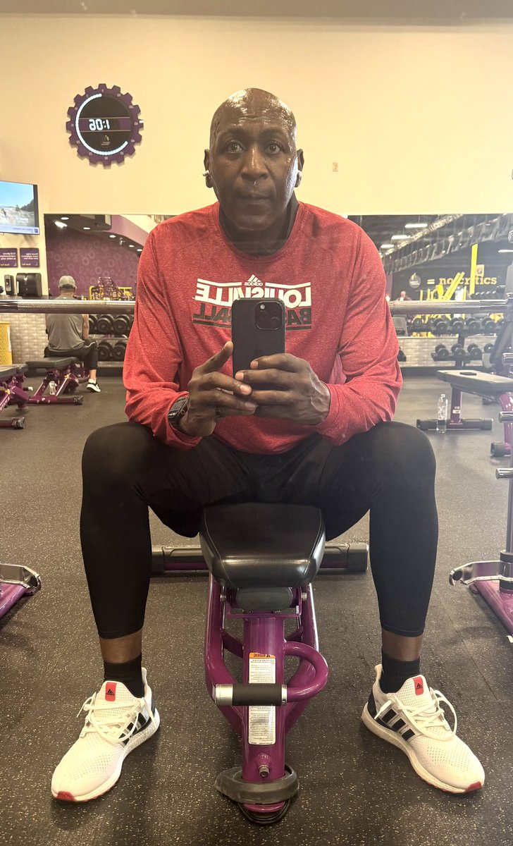 Robbie Valentine tweet media