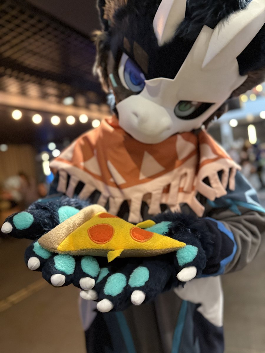 Haliekki tweet media