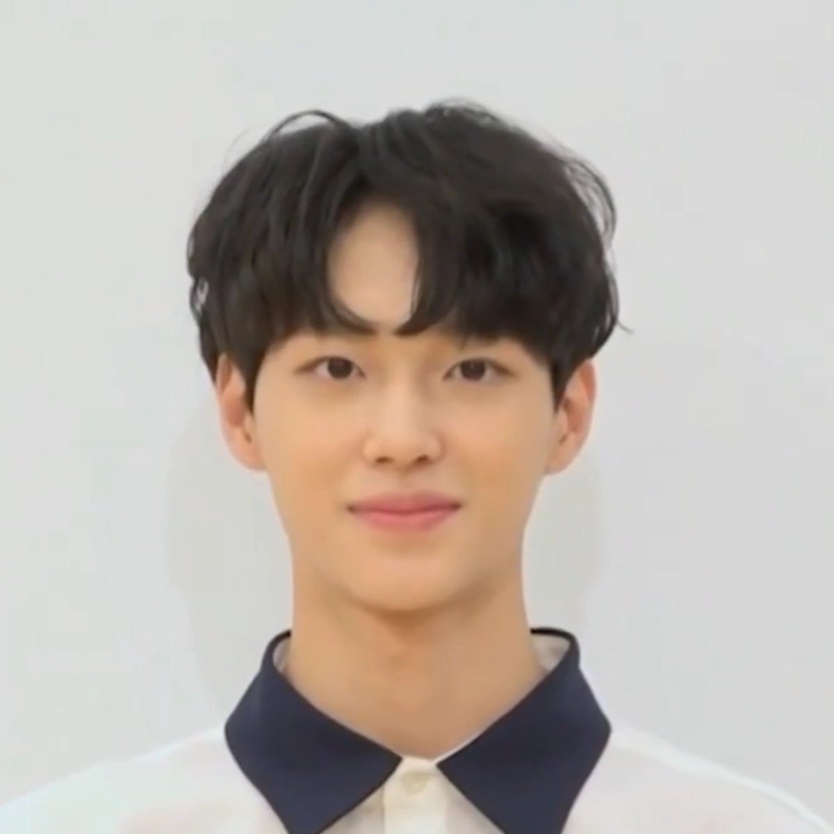 이때의 원빈이가 머릿속으로 너무나도 안 그려졌었는데
이제 너무 알 것 같아