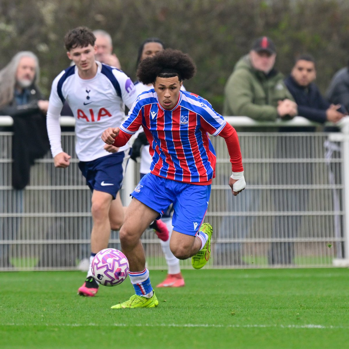 CPFCAcademy's tweet photo. Pushing for the opener 💪

#CPFC | #U18PLCup https://t.co/sgsnASKUW2