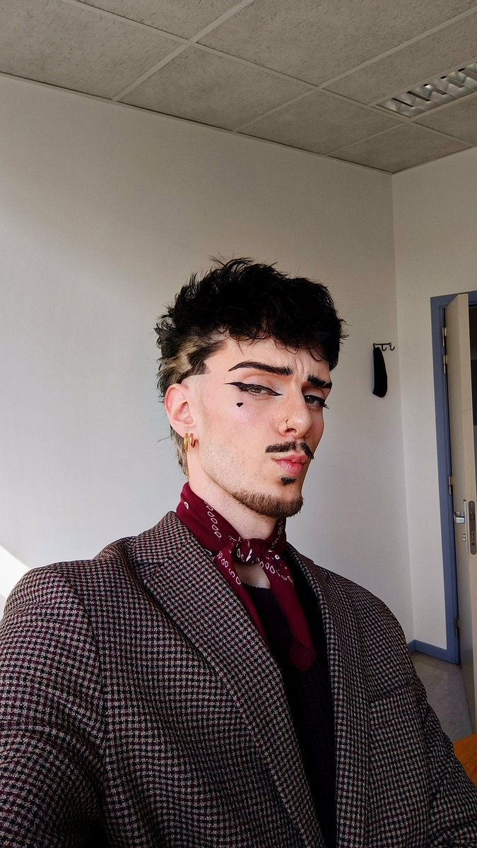 ✨ Mary Poppers ✨ tweet media