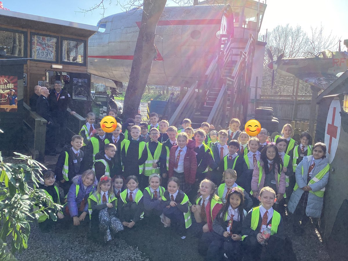 Elm Tree tweet media