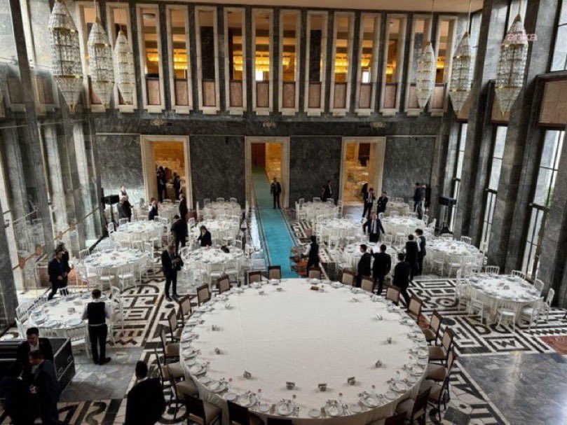 Profesör Facia tweet media