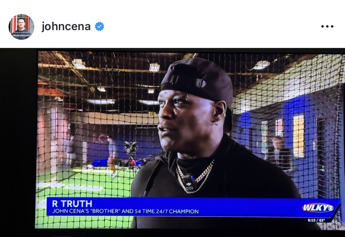 Presentaron a R-Truth como el hermano de John Cena en televisión y Cena lo vio 🤣👏