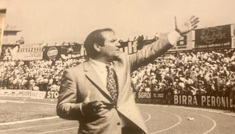 30 anni oggi senza Angelo Massimino, ma il suo immenso amore per Catania e per il Calcio Catania è per sempre nei nostri cuori rossazzurri. Ciao presidente! ❤️💙