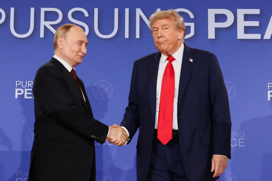 YourAnonCentral's tweet photo. Trump White House clarifies that "Operation Epic Fury" isn't a war, but a "Special Combat Operation," echoing the Kremlin's "Special Military Operation" used to describe the invasion of Ukraine. This language is used by criminals to bypass congressional approval in their weak, corrupt countries.