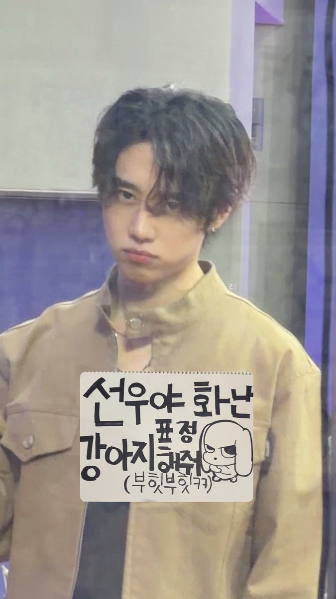 부힛부힛하면서그리진않았어요......