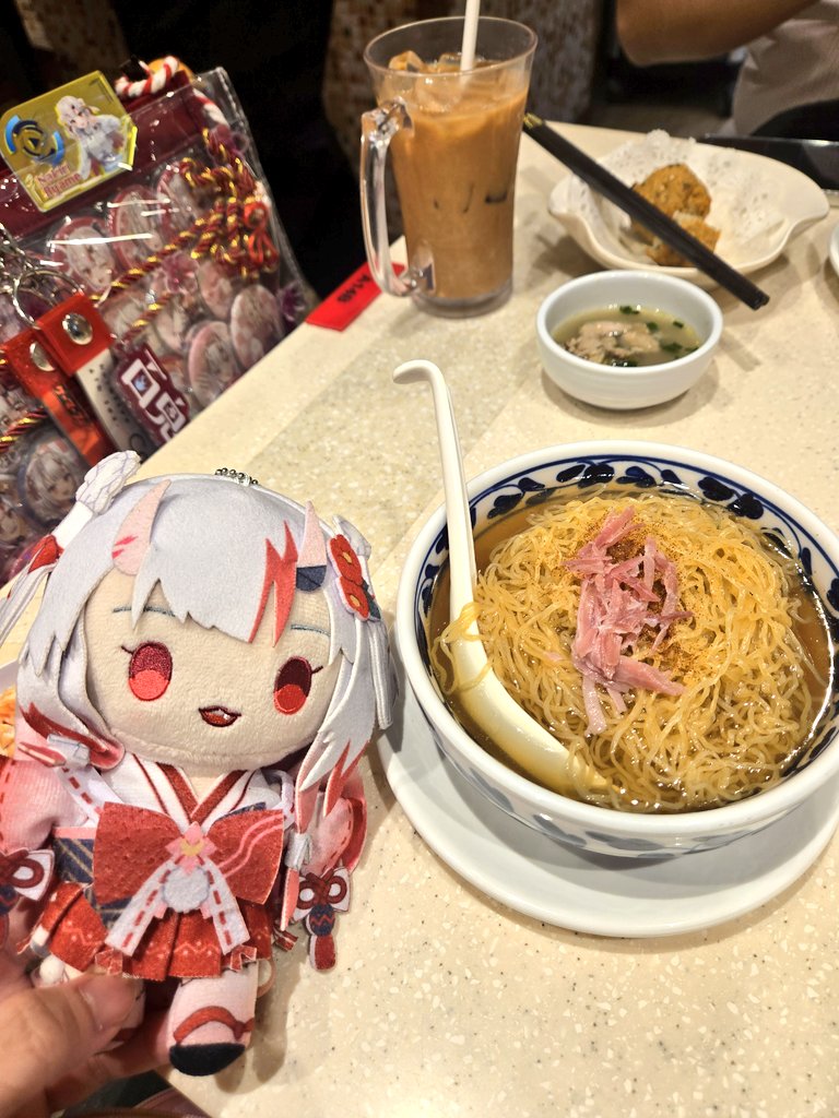 アン😈 tweet media