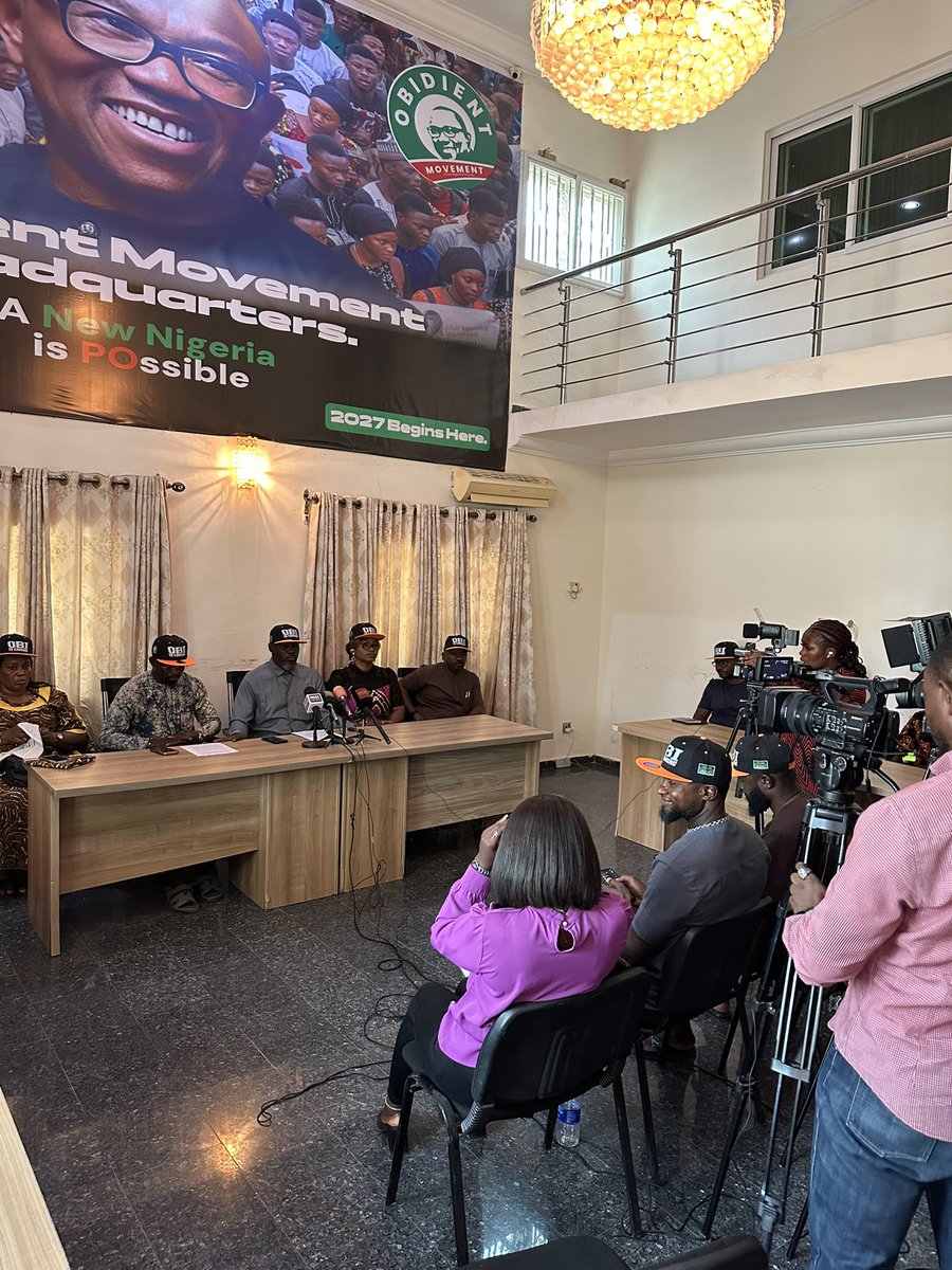 official_YmS's tweet photo. Press conference warning ⚠️ to those attacking Mr. Peter Obi our incoming president of the federal republic of Nigeria 🇳🇬 
#obidientmovement https://t.co/VD9q1yvCBO