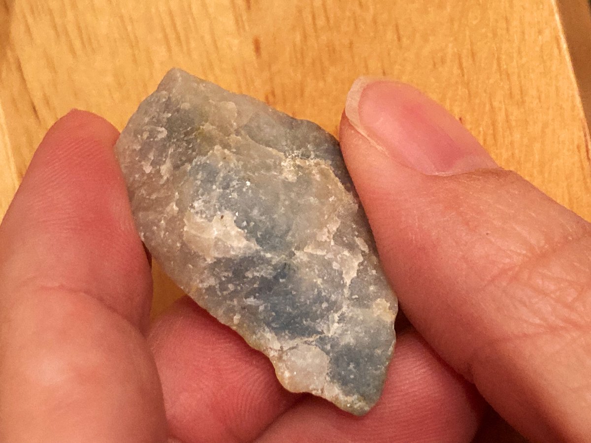 何度か糸魚川も行ってるけれど、手持ちのコレクションにこんな青は