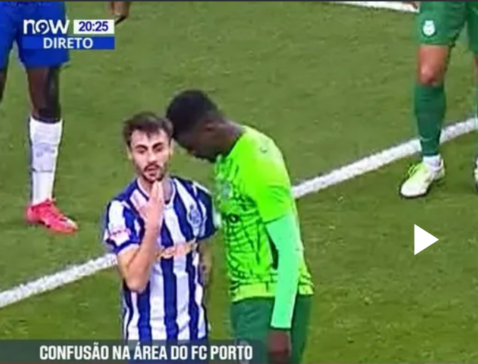 sem vermelho // expulsão

é fácil jogar a este jogo